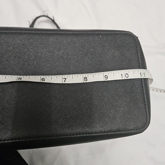 Kate Spade Black Glitter Striped Hand Bag! - Picture 8 of 9